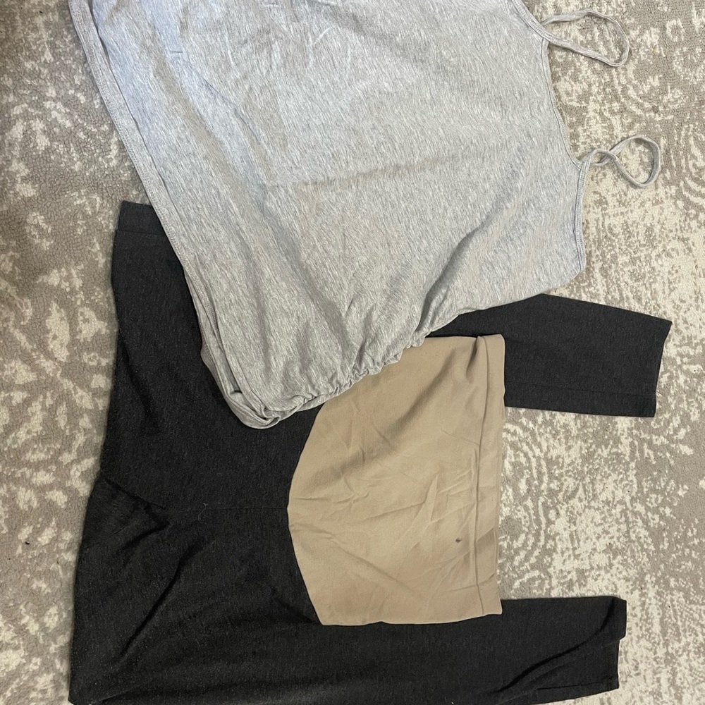 Size Medium Maternity Bundle - image 6